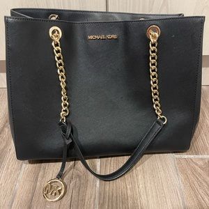 Micheal Kors bag